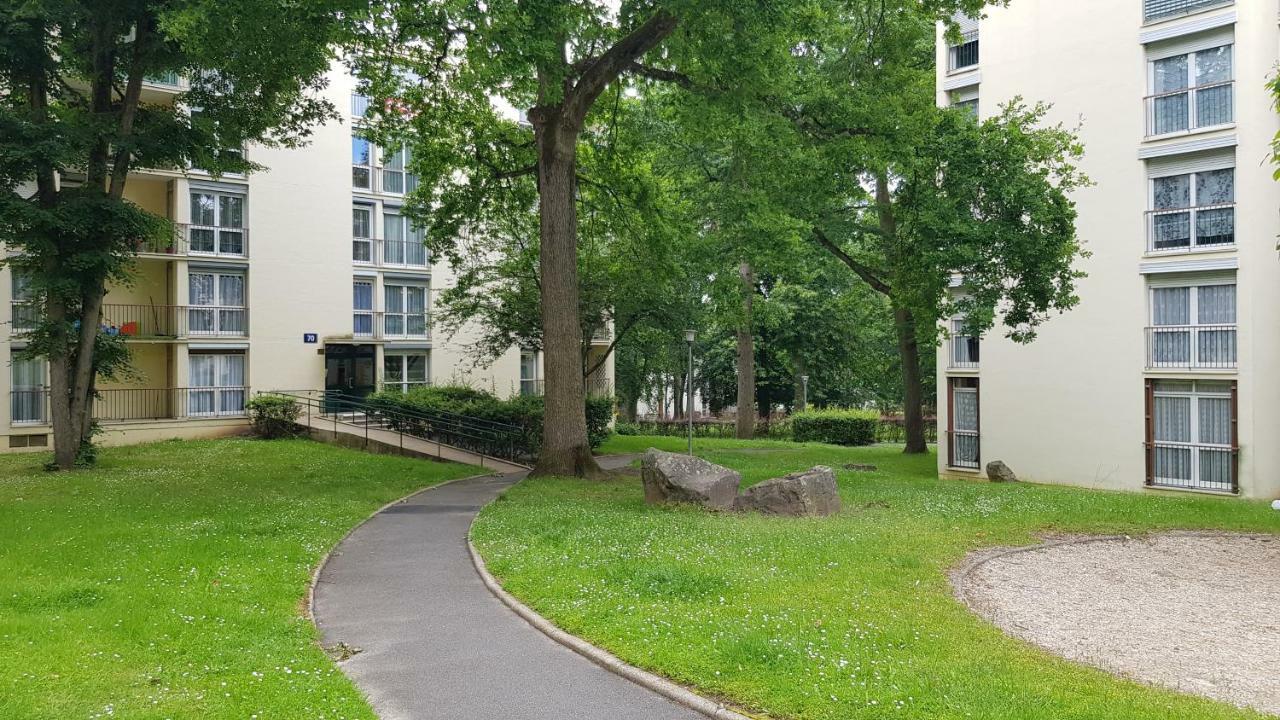 Avon Studio En Face De La Foret De Fontainebleau מראה חיצוני תמונה